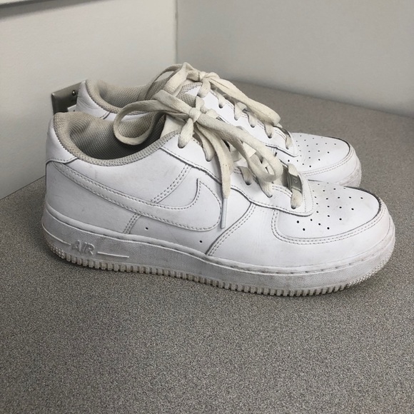 Nike Air Force 1’s - Picture 4 of 5